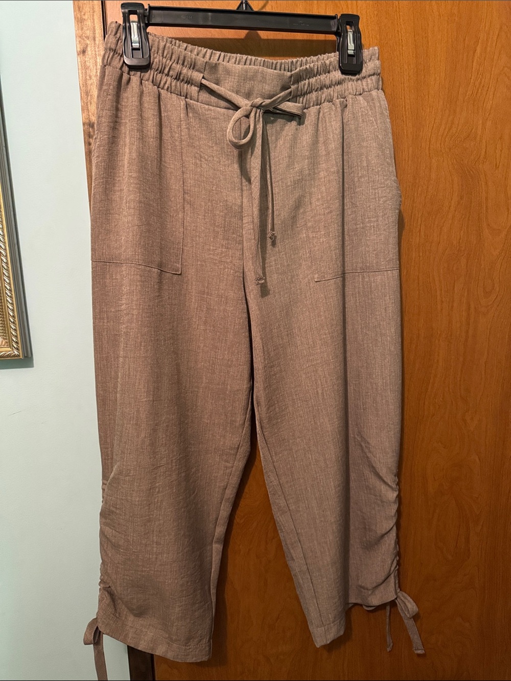 Drawstring Relaxed Pants in Taupe